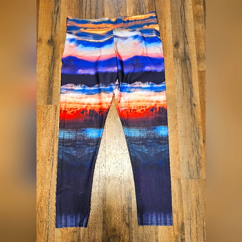 American Eagle Hi Rise Leggings Size Large NWT